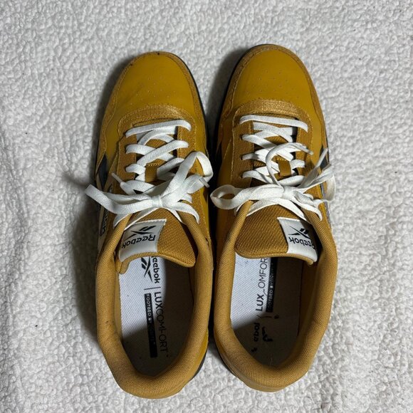 Reebok Sneakers - Picture 2 of 4